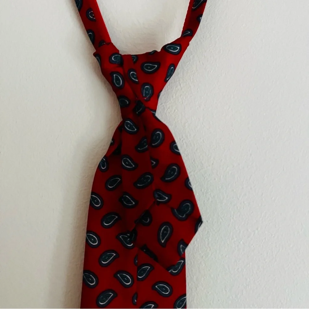 Boy’s Red Tie